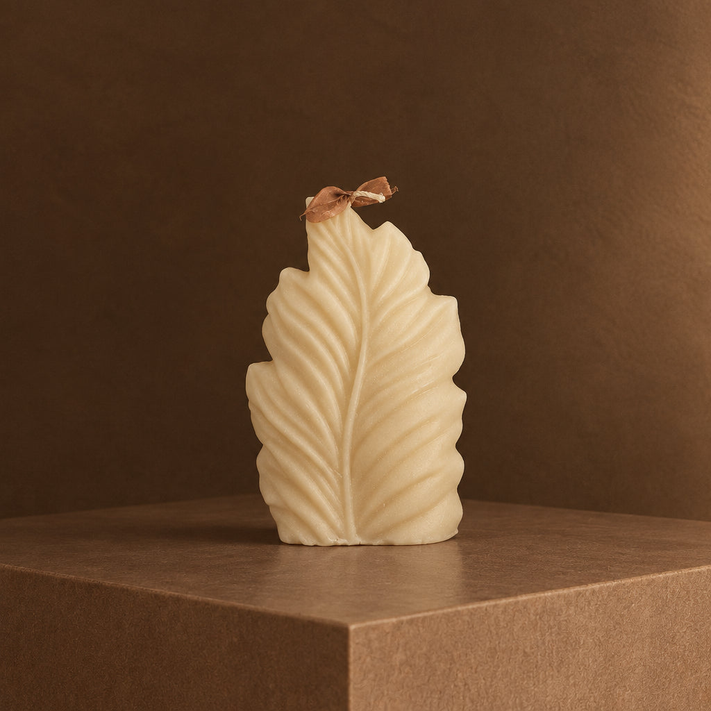 Kenziya Home Leaf Pillar Candle in Twilight Oak & Amber fragrance